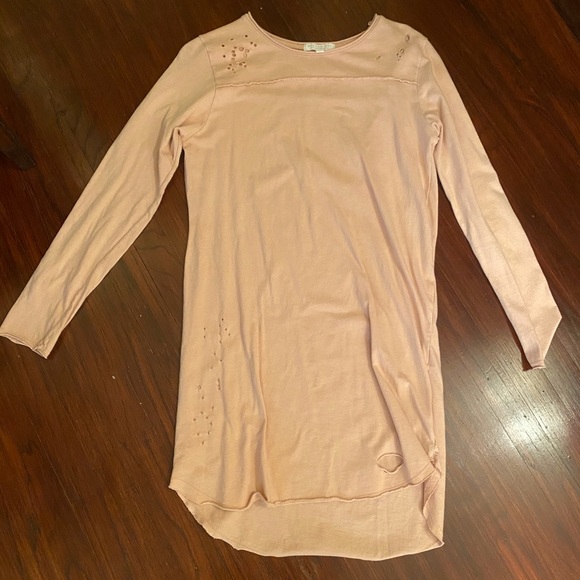 Dress - Picture 1 of 1